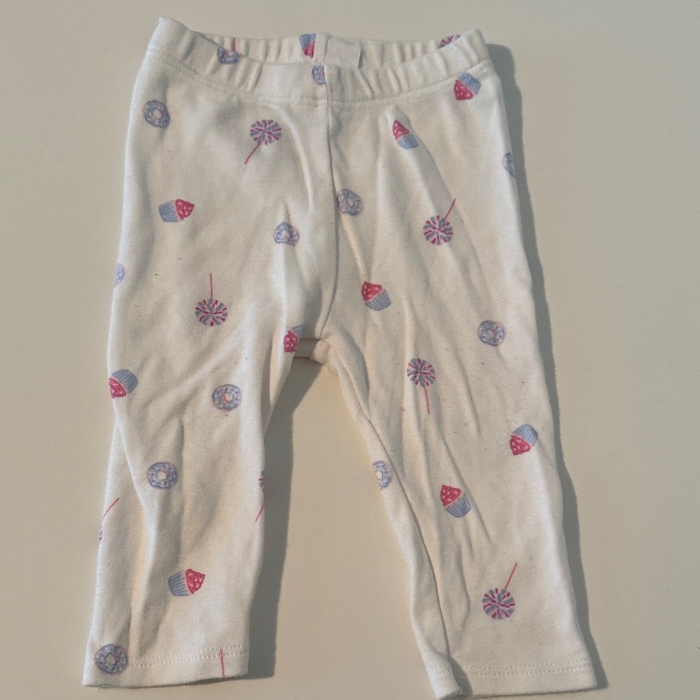 First Impressions White Leggings with Pink and Blue Pattern
